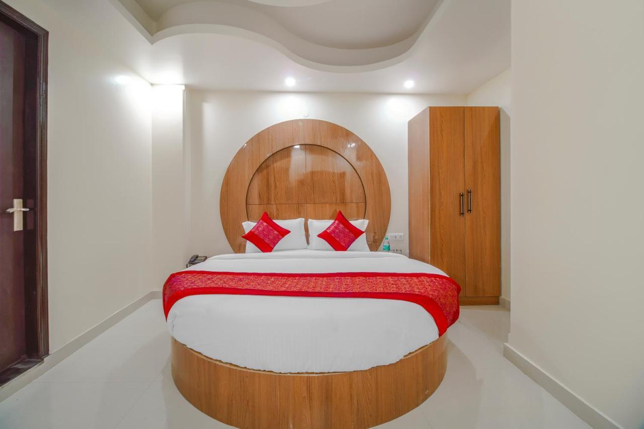 Hotel Classic Paradise Neu-Delhi Exterior foto