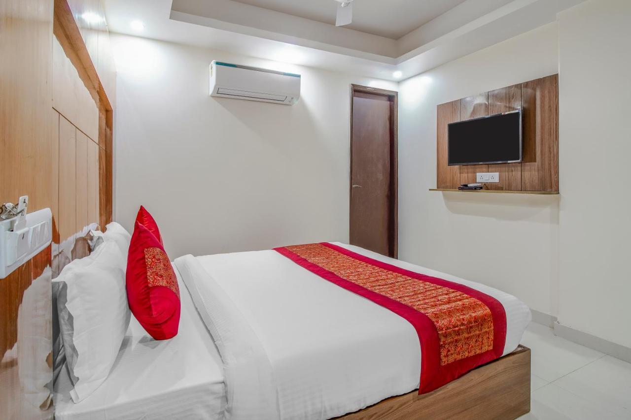 Hotel Classic Paradise Neu-Delhi Exterior foto